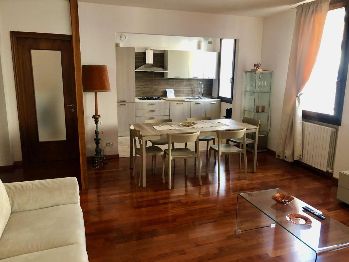 Palazzo Bianchetti Apartman Treviso Kültér fotó