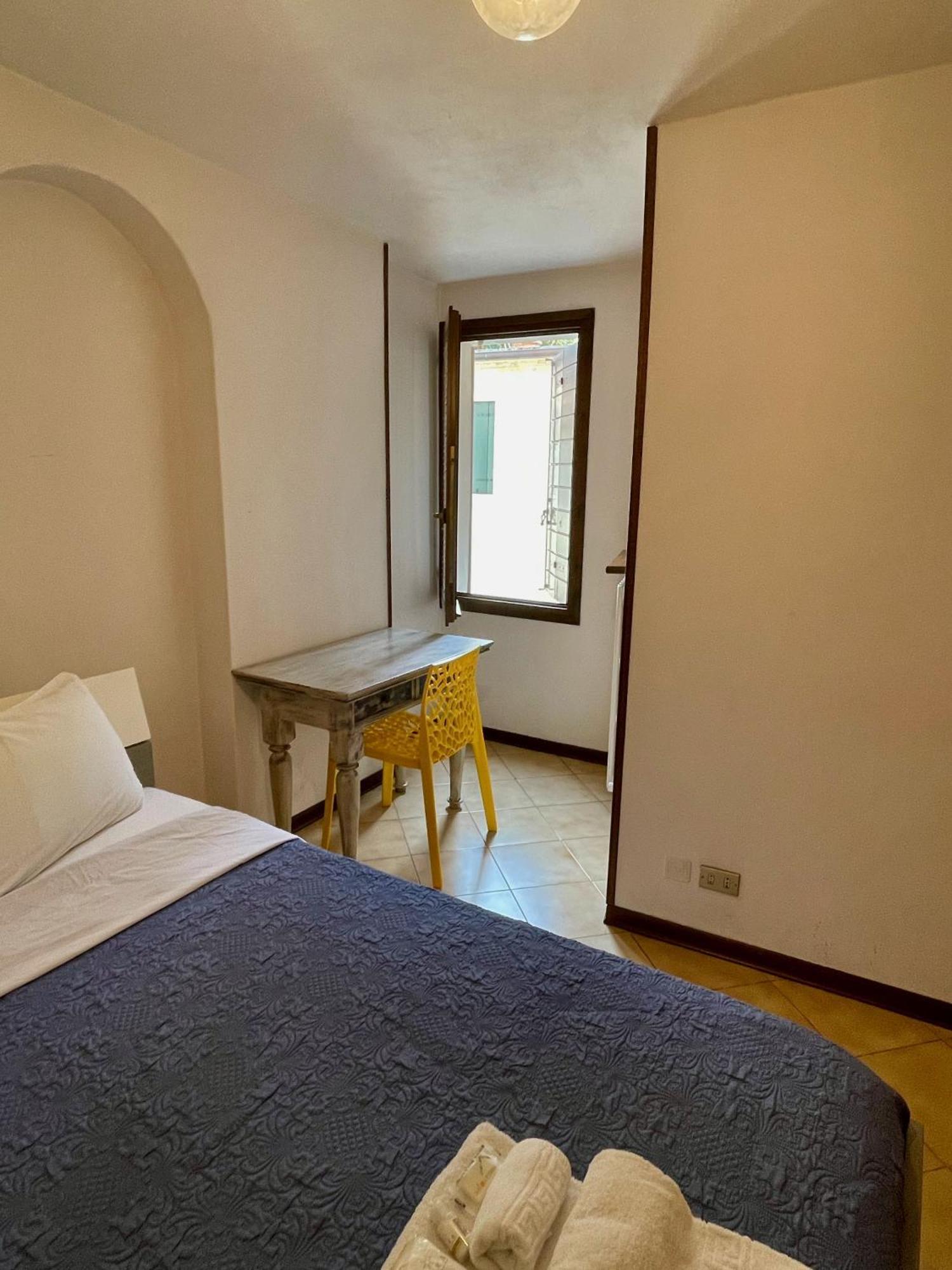 Palazzo Bianchetti Apartman Treviso Szoba fotó